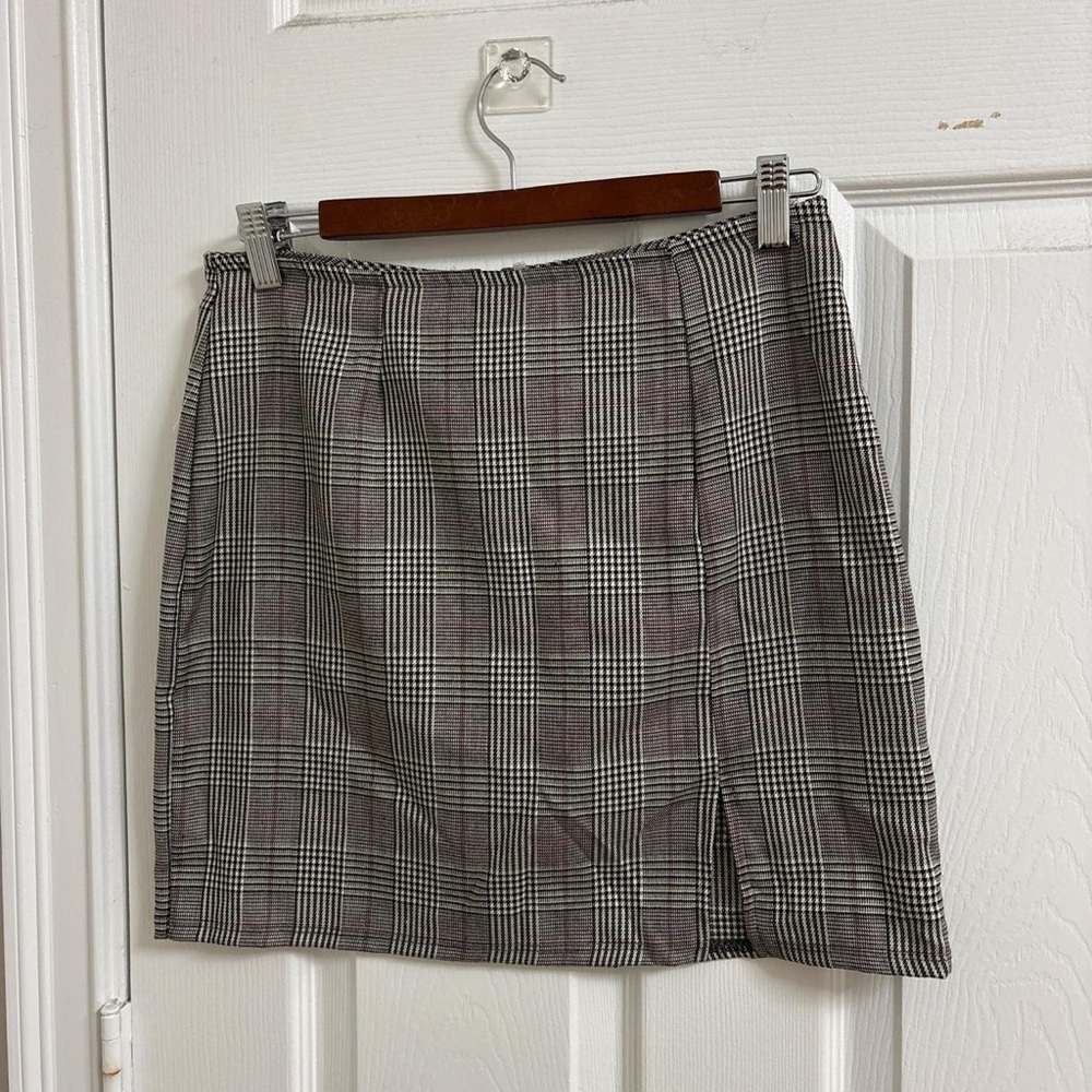 Windsor Plaid Mini Skirt in Gray with Pink Accents